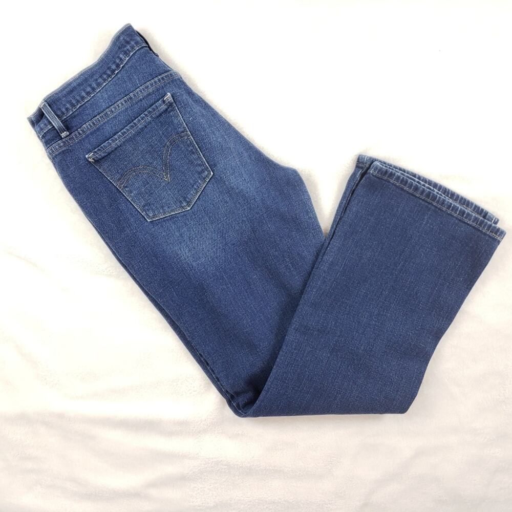 Levi's Bootcut Jeans Women 10 Blue Denim 515 Mid Rise 5 pocket Red Tag - Picture 4 of 7